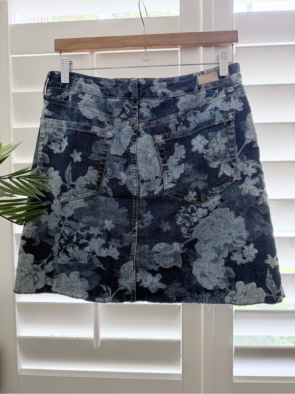 Anne Klein Black Floral Denim Mini Skirt - Picture 3 of 3